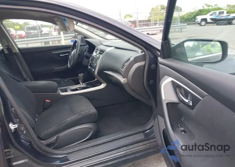 2015 Nissan Altima 2.5/2.5 S/2.5 Sl/2.5 Sv из США, поврежденный, VIN 1N4AL3AP0FN321255